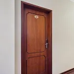 - J 公寓