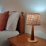 - J 里贝拉布拉瓦